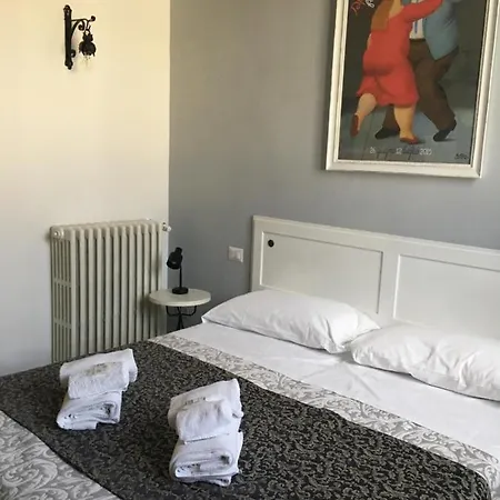 In The Center Of Guest house